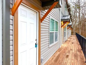 511 Glenstone Springs Dr in Clarksville, TN - Building Photo - Building Photo