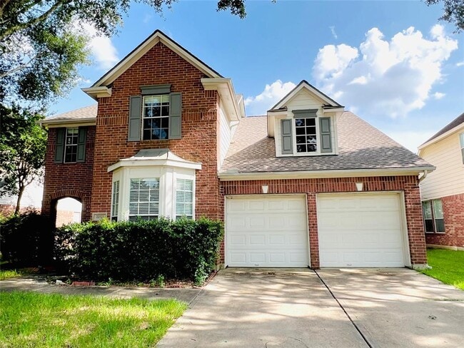 22511 Parkvine Ln