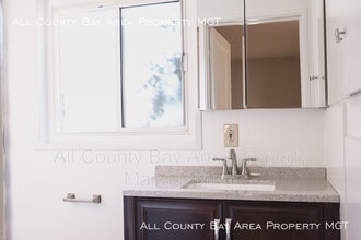 823 6th Ave in Crockett, CA - Building Photo - Building Photo