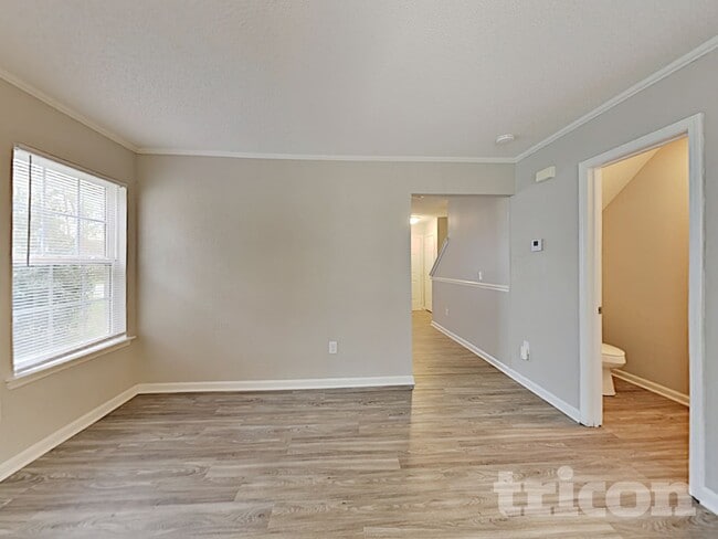 2019 Waters Trail Dr in Charlotte, NC - Foto de edificio - Building Photo