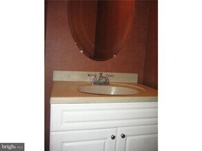 39 O'Neill Ct in Trenton, NJ - Building Photo - Building Photo