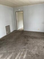 914 S Market St in Kokomo, IN - Building Photo