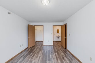 Meridian Point in Uniontown, PA - Building Photo - Interior Photo