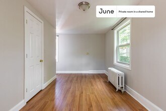 Room in Shared 9 bed/2 bath home in Boston, MA - Building Photo - Building Photo