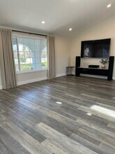 5868 Lean Way in San Jose, CA - Building Photo - Building Photo