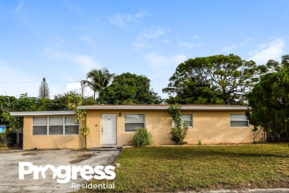 1709 NW 16th Ct in Fort Lauderdale, FL - Building Photo