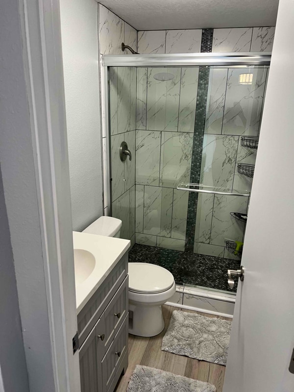 3823 42nd St in Sarasota, FL - Foto de edificio - Building Photo