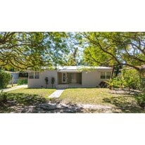 250 NE 48th St in Miami, FL - Building Photo