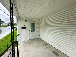 2 S Madison St in Greencastle, IN - Foto de edificio - Building Photo