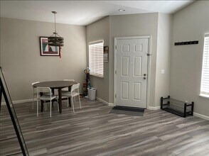 1143 Greene Terrace in Davis, CA - Building Photo - Building Photo