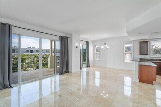 616 SE 20th Ave in Deerfield Beach, FL - Building Photo - Building Photo