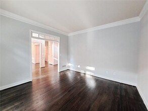 2242 Lenox Walk NE in Atlanta, GA - Building Photo - Building Photo