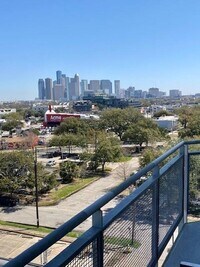 3311 Yupon St photo'