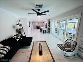 4439 Parrot Ave in Naples, FL - Building Photo - Building Photo