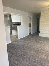 3813 51st St in Lubbock, TX - Building Photo - Building Photo