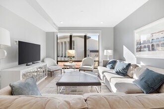 121 Portland St in Boston, MA - Building Photo - Building Photo
