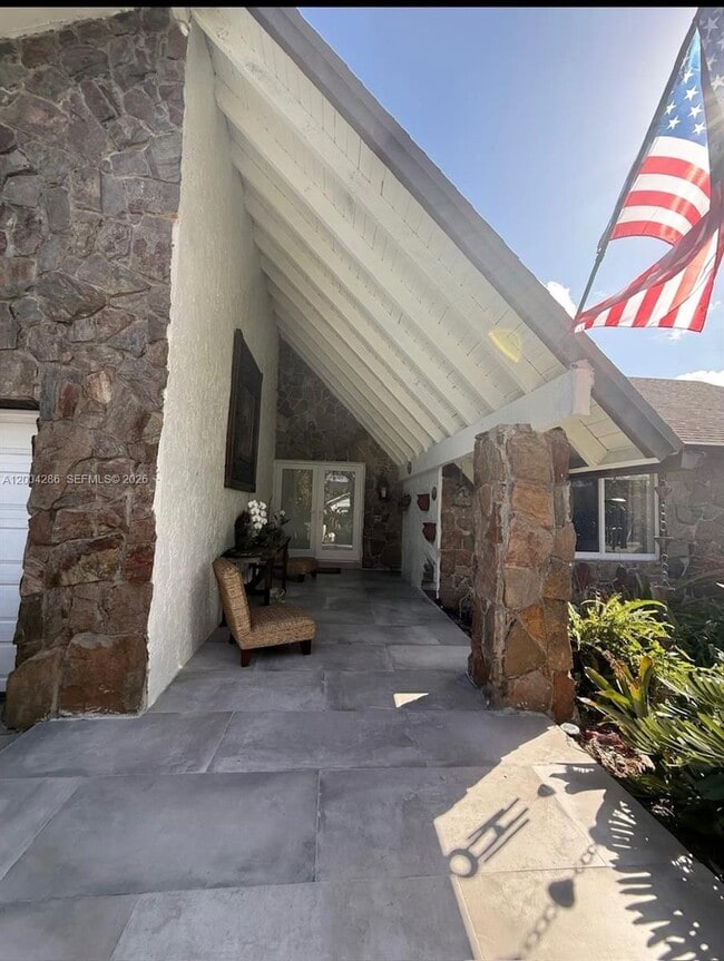 13280 SW 103rd Terrace in Miami, FL - Building Photo - Building Photo