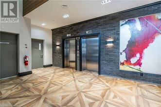 101 Locke St S in Hamilton, ON - Building Photo - Building Photo