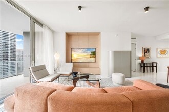 300 Biscayne Blvd Way, Unit 3005W in Miami, FL - Building Photo - Building Photo