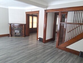 1337 E 84th St in Cleveland, OH - Building Photo - Building Photo