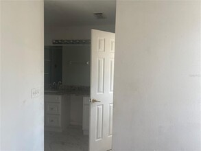 927 Washington Palm Loop in Davenport, FL - Building Photo - Building Photo