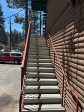 2581 Elwood Ave in South Lake Tahoe, CA - Building Photo - Building Photo