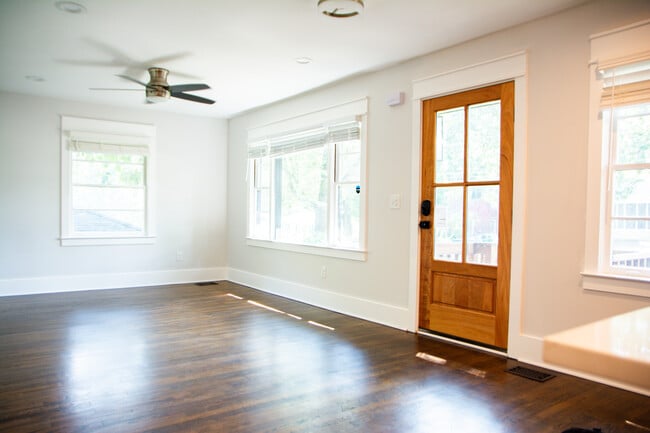 property at 3056 Cloverhurst Dr