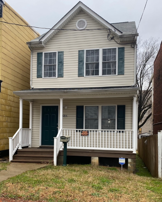 property at 404 N Hancock St