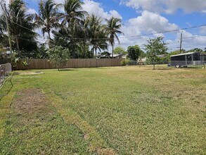 1430 NW 10th St in Homestead, FL - Building Photo - Building Photo