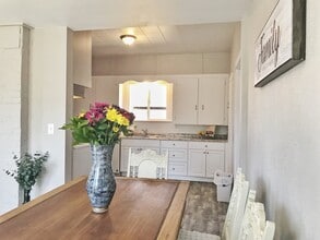 3805 E Howe St in Tacoma, WA - Building Photo - Building Photo