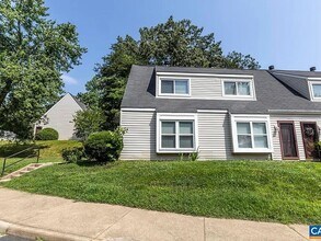 2707 Gatewood Cir in Charlottesville, VA - Building Photo - Building Photo