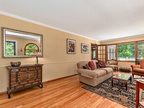 36 Valle Vista Dr in Asheville, NC - Building Photo - Building Photo