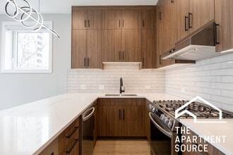 3738 S Calumet Ave, Unit 2S in Chicago, IL - Foto de edificio - Building Photo