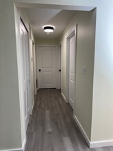 323 Sheffield Ct in Roselle, IL - Foto de edificio - Building Photo