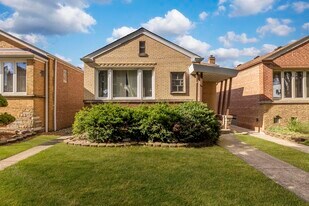 5534 S Natoma Ave in Chicago, IL - Building Photo