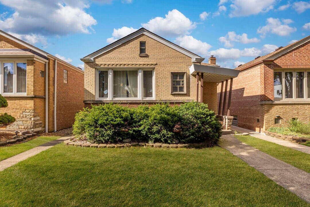 5534 S Natoma Ave in Chicago, IL - Building Photo