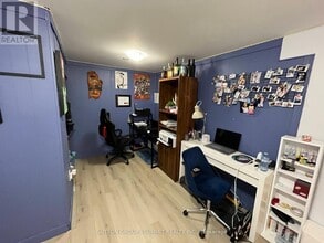 1587 Bothwell Ave in Mississauga, ON - Building Photo - Building Photo