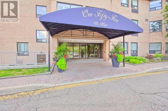 155 Main St N in Newmarket, ON - Building Photo - Building Photo