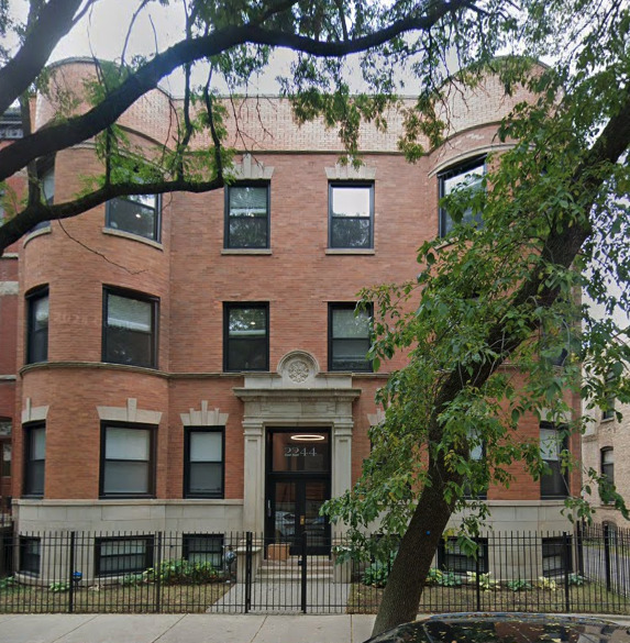 2244 N Kenmore Ave in Chicago, IL - Foto de edificio