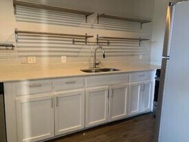 820 Houston St in Austin, TX - Building Photo