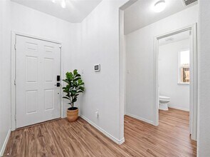 21412 Wilmiller Ln in Pflugerville, TX - Building Photo - Building Photo