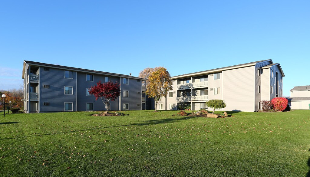 Clayton Manor II Apartments Liverpool, NY Apartments For Rent