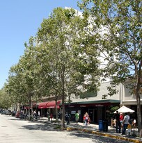 The Palomar Inn in Santa Cruz, CA - Building Photo