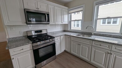 157 Palmer St in Arlington, MA - Building Photo - Building Photo