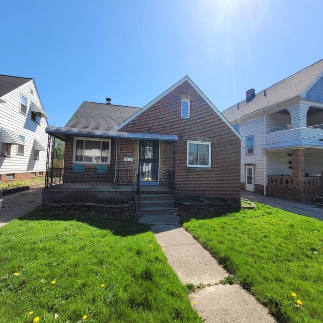 property at 11303 Thrush Ave