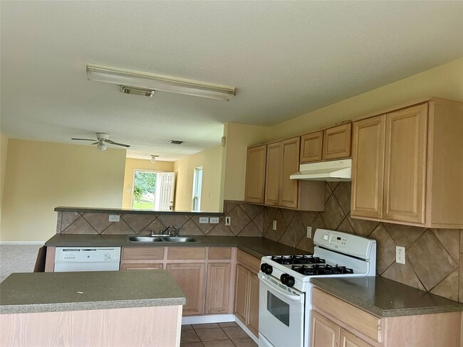 property at 8103 Forest Glen Dr