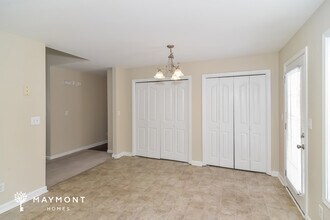 1018 Granny White Rd in Clarksville, TN - Building Photo - Building Photo