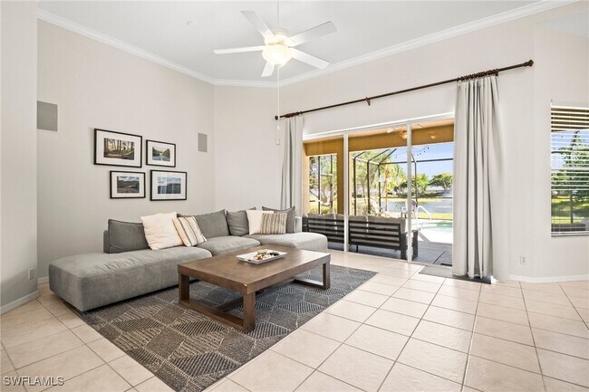 8809 Maple Glen Cir in Ft. Myers, FL - Building Photo - Building Photo