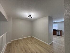 2764 Red Vista Ct in Henderson, NV - Building Photo - Building Photo