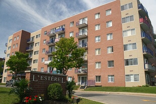 L'Esterel in Pointe-claire, QC - Building Photo
